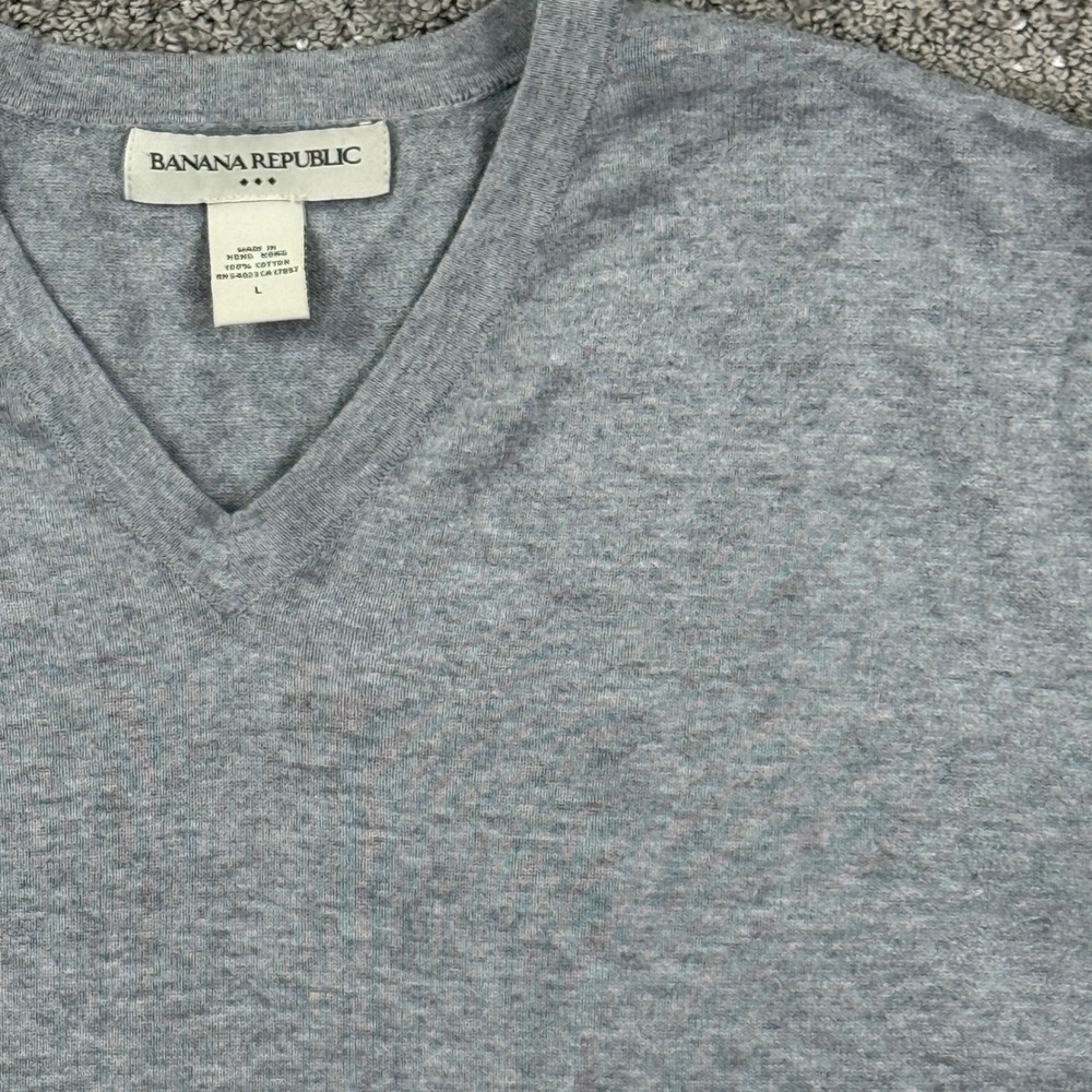 Banana Republic Mens L Gray 100% Cotton V Neck Sweater Hong Kong Preppy Casual